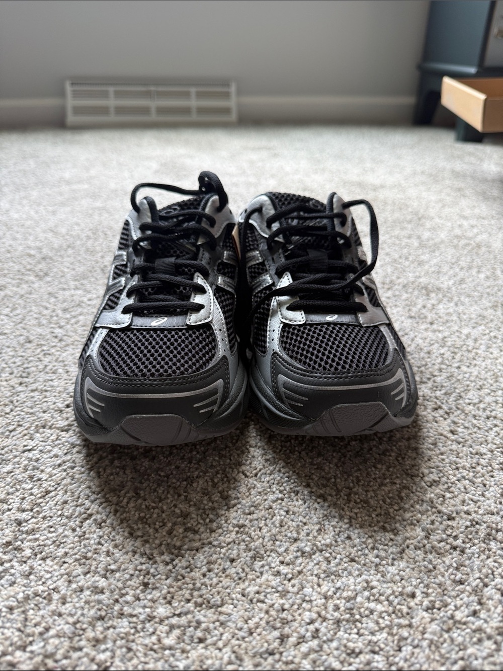 ASICS Black & Silver GEL-1130 Mule Women 10/Men 8.5 NWT - Picture 10 of 12